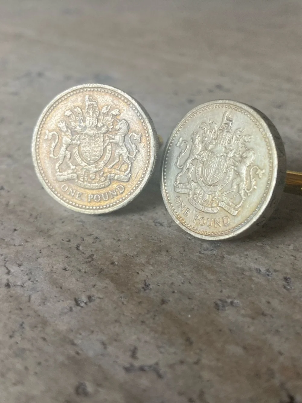 Genuine UK coin design cufflinks with the Royal Arms Lion & Unicorn crest